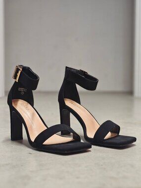 Womens Black Block Heel Sandals With Ankle Strap & Gold Buckle Perfect For Casua